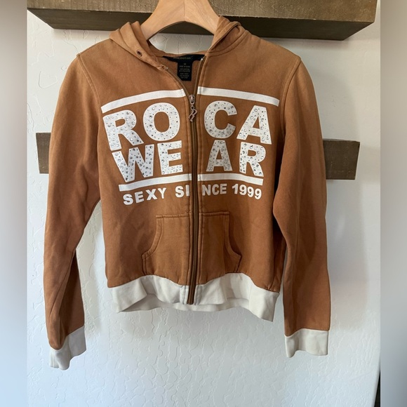 Rocawear|Y2k Tan full zip Hoodie sweater with embellishments/stones “1999 sexy”• - Picture 8 of 13